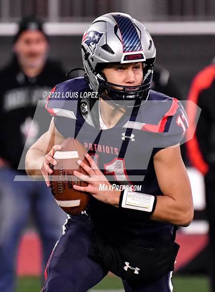 Thumbnail 3 in Liberty @ Pittsburg (CIF STATE DIV 1A Championship Final) photogallery.