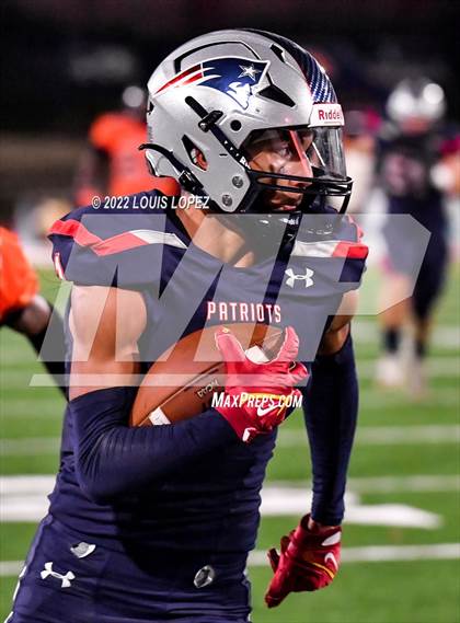 Thumbnail 1 in Liberty @ Pittsburg (CIF STATE DIV 1A Championship Final) photogallery.
