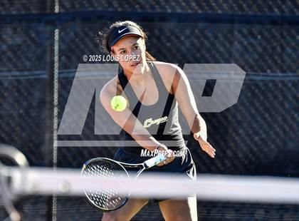 Thumbnail 1 in Pacifica @ Canyon photogallery.