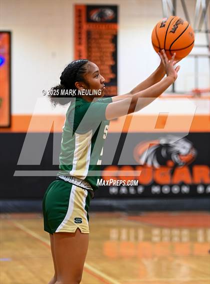 Thumbnail 3 in St. Patrick-St. Vincent @ Half Moon Bay (CIF D4 Round 1) photogallery.