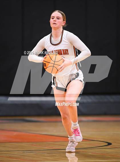 Thumbnail 2 in St. Patrick-St. Vincent @ Half Moon Bay (CIF D4 Round 1) photogallery.