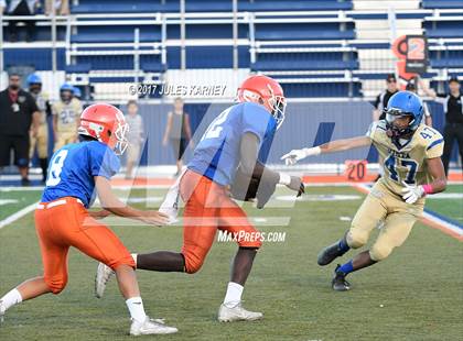 Thumbnail 3 in FR: Sierra Vista vs Bishop Gorman photogallery.