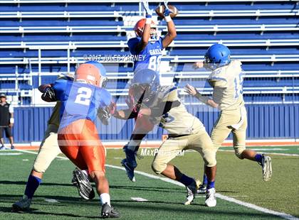 Thumbnail 3 in FR: Sierra Vista vs Bishop Gorman photogallery.