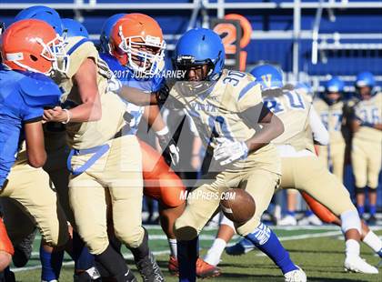 Thumbnail 2 in FR: Sierra Vista vs Bishop Gorman photogallery.
