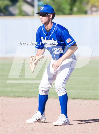 Thumbnail 1 in Sierra @ Manteca photogallery.