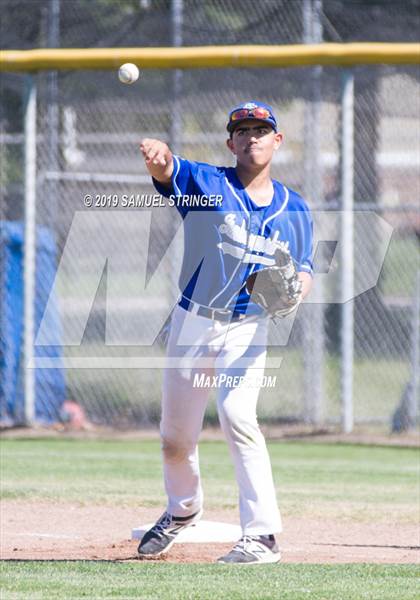 Thumbnail 2 in Sierra @ Manteca photogallery.