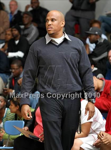 Thumbnail 2 in Washington vs. Carson (CIF LA City Section Playoffs) photogallery.