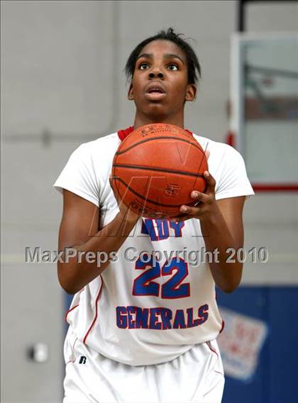Thumbnail 1 in Washington vs. Carson (CIF LA City Section Playoffs) photogallery.