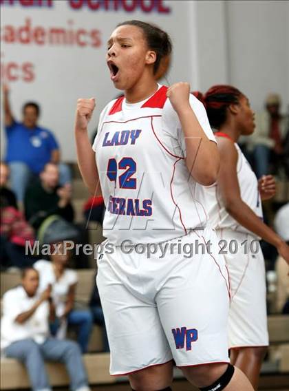 Thumbnail 1 in Washington vs. Carson (CIF LA City Section Playoffs) photogallery.