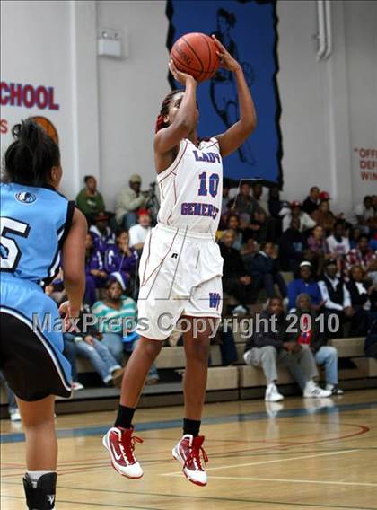 Thumbnail 1 in Washington vs. Carson (CIF LA City Section Playoffs) photogallery.