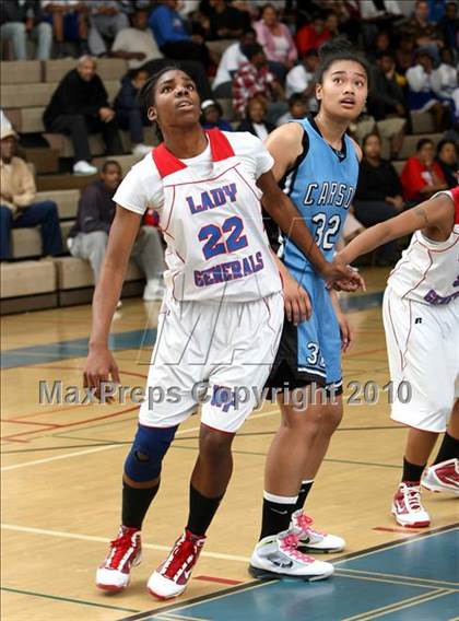 Thumbnail 1 in Washington vs. Carson (CIF LA City Section Playoffs) photogallery.