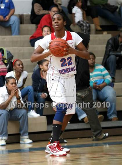 Thumbnail 2 in Washington vs. Carson (CIF LA City Section Playoffs) photogallery.