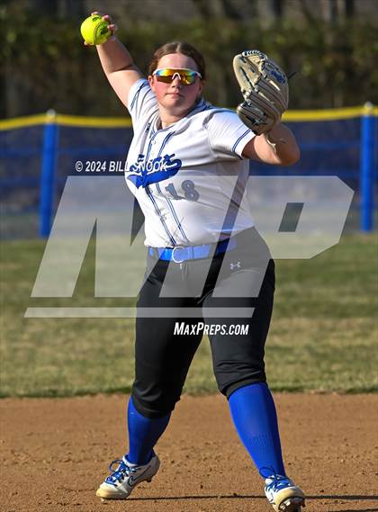Thumbnail 1 in Reading @ Oley Valley (Scrimmage) photogallery.