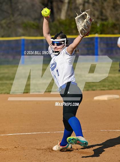 Thumbnail 1 in Reading @ Oley Valley (Scrimmage) photogallery.