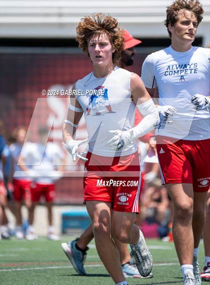 Thumbnail 2 in Holtville vs Christian (SDSU 7 on 7 Tournament) photogallery.