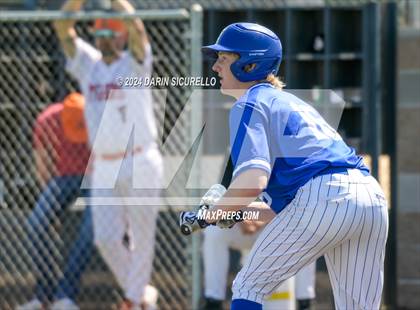 Thumbnail 2 in La Junta vs. Emmett (Coach Bob National Invitational) photogallery.