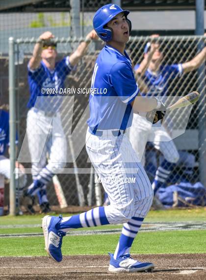 Thumbnail 2 in La Junta vs. Emmett (Coach Bob National Invitational) photogallery.
