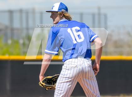 Thumbnail 2 in La Junta vs. Emmett (Coach Bob National Invitational) photogallery.