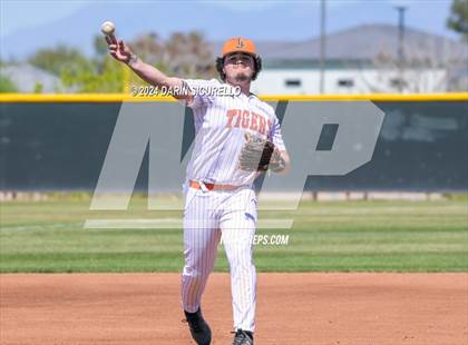 Thumbnail 3 in La Junta vs. Emmett (Coach Bob National Invitational) photogallery.