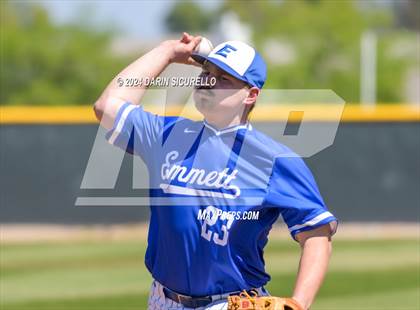Thumbnail 3 in La Junta vs. Emmett (Coach Bob National Invitational) photogallery.