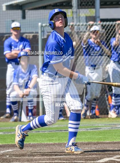 Thumbnail 2 in La Junta vs. Emmett (Coach Bob National Invitational) photogallery.