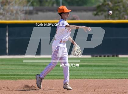 Thumbnail 3 in La Junta vs. Emmett (Coach Bob National Invitational) photogallery.