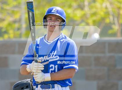 Thumbnail 1 in La Junta vs. Emmett (Coach Bob National Invitational) photogallery.