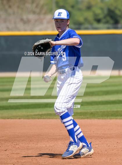 Thumbnail 3 in La Junta vs. Emmett (Coach Bob National Invitational) photogallery.