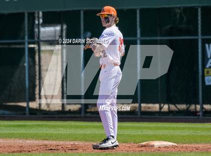 Thumbnail 1 in La Junta vs. Emmett (Coach Bob National Invitational) photogallery.