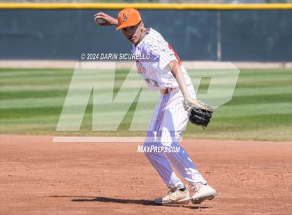 Thumbnail 2 in La Junta vs. Emmett (Coach Bob National Invitational) photogallery.