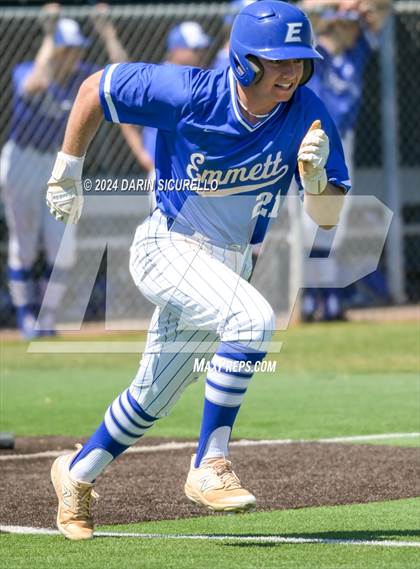 Thumbnail 1 in La Junta vs. Emmett (Coach Bob National Invitational) photogallery.