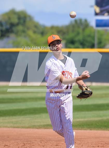 Thumbnail 2 in La Junta vs. Emmett (Coach Bob National Invitational) photogallery.
