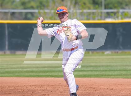 Thumbnail 2 in La Junta vs. Emmett (Coach Bob National Invitational) photogallery.