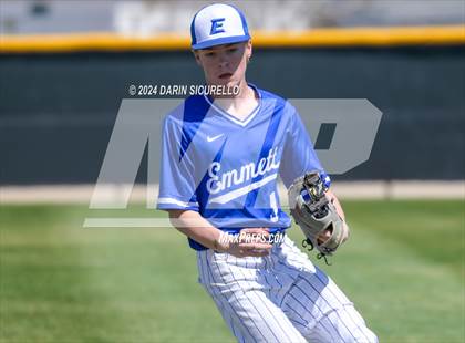 Thumbnail 2 in La Junta vs. Emmett (Coach Bob National Invitational) photogallery.