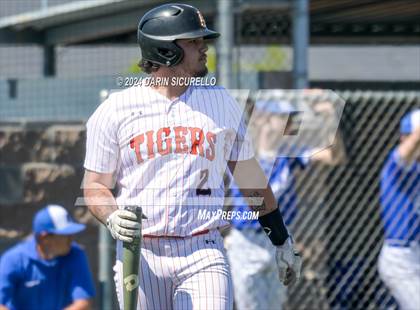 Thumbnail 1 in La Junta vs. Emmett (Coach Bob National Invitational) photogallery.