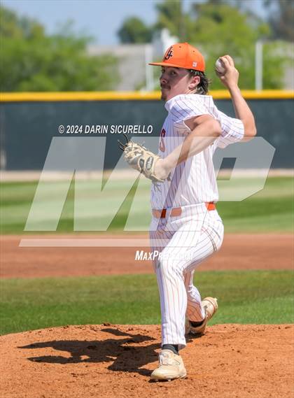 Thumbnail 2 in La Junta vs. Emmett (Coach Bob National Invitational) photogallery.