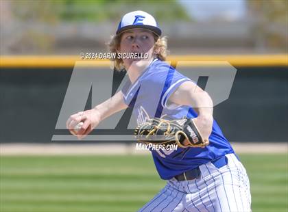 Thumbnail 3 in La Junta vs. Emmett (Coach Bob National Invitational) photogallery.