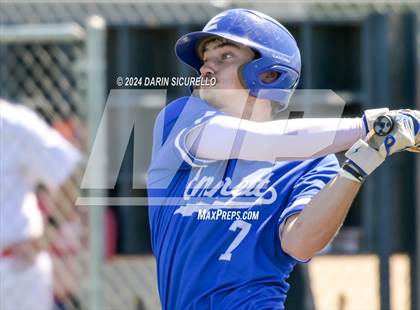 Thumbnail 1 in La Junta vs. Emmett (Coach Bob National Invitational) photogallery.