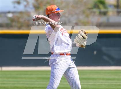 Thumbnail 3 in La Junta vs. Emmett (Coach Bob National Invitational) photogallery.