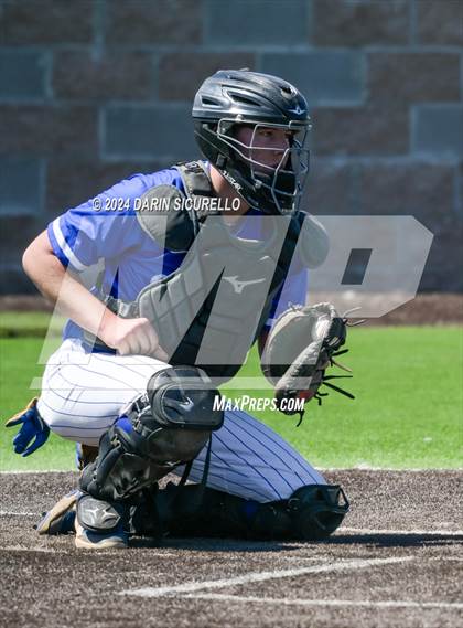 Thumbnail 3 in La Junta vs. Emmett (Coach Bob National Invitational) photogallery.