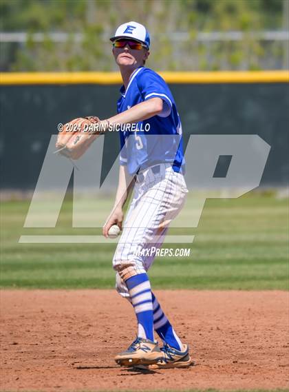 Thumbnail 2 in La Junta vs. Emmett (Coach Bob National Invitational) photogallery.