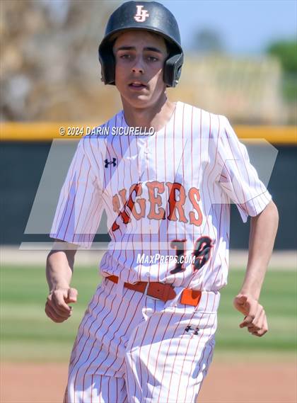 Thumbnail 2 in La Junta vs. Emmett (Coach Bob National Invitational) photogallery.