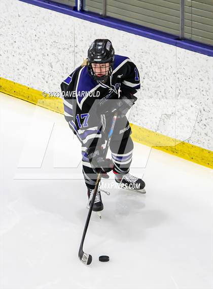 Thumbnail 2 in Cushing Academy vs. Berkshire School (Watkins Invitational) photogallery.