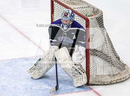 Thumbnail 3 in Cushing Academy vs. Berkshire School (Watkins Invitational) photogallery.