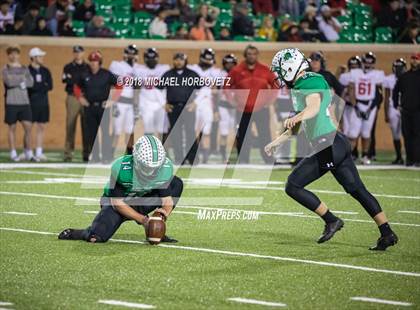 Thumbnail 3 in Trinity vs. Carroll (UIL 6A Regional Playoff) photogallery.