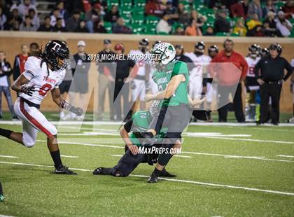 Thumbnail 1 in Trinity vs. Carroll (UIL 6A Regional Playoff) photogallery.