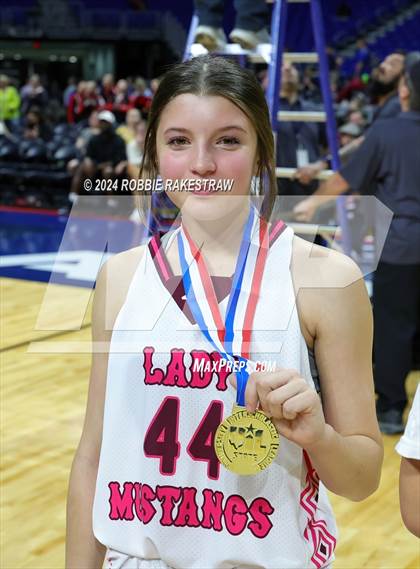 Thumbnail 1 in Martins Mill vs. Nocona (UIL 2A Basketball Final Medal Ceremony) photogallery.