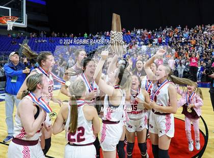 Thumbnail 2 in Martins Mill vs. Nocona (UIL 2A Basketball Final Medal Ceremony) photogallery.