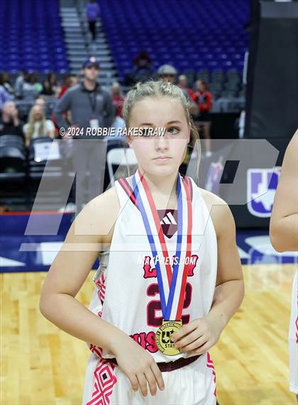 Thumbnail 3 in Martins Mill vs. Nocona (UIL 2A Basketball Final Medal Ceremony) photogallery.