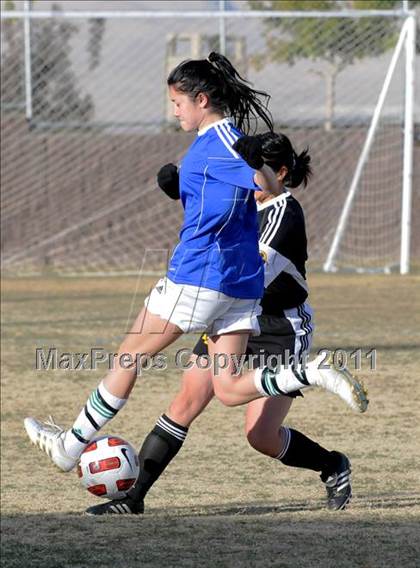 Thumbnail 2 in Green Valley vs. Clark (Las Vegas Kickoff) photogallery.